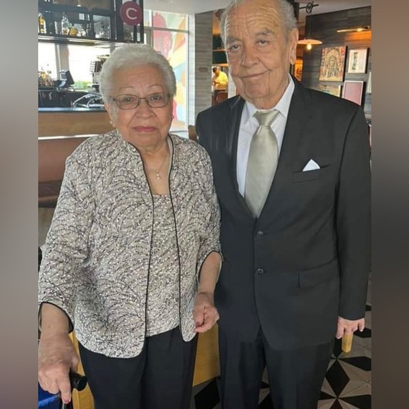 Meet your Posher, Pat - Picture 9 of 16